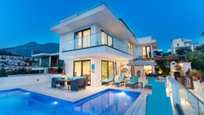 Kalkan 4 Bedroom Villa 1860